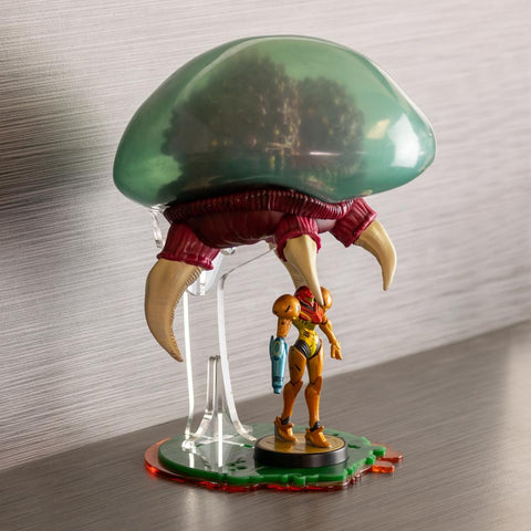 Display stand for Mother & Child Samus & Metroid Amiibo - Clear Orange & Green | Rose Colored Gaming - 1