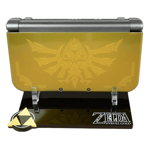 Display stand for Nintendo New 3DS XL console - The Legend of Zelda Triforce Heros Hyrule edition | Rose Colored Gaming - 1